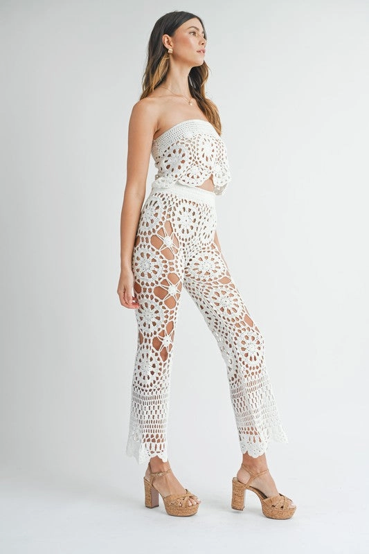 Main Character Moment Crochet Bandeau Top