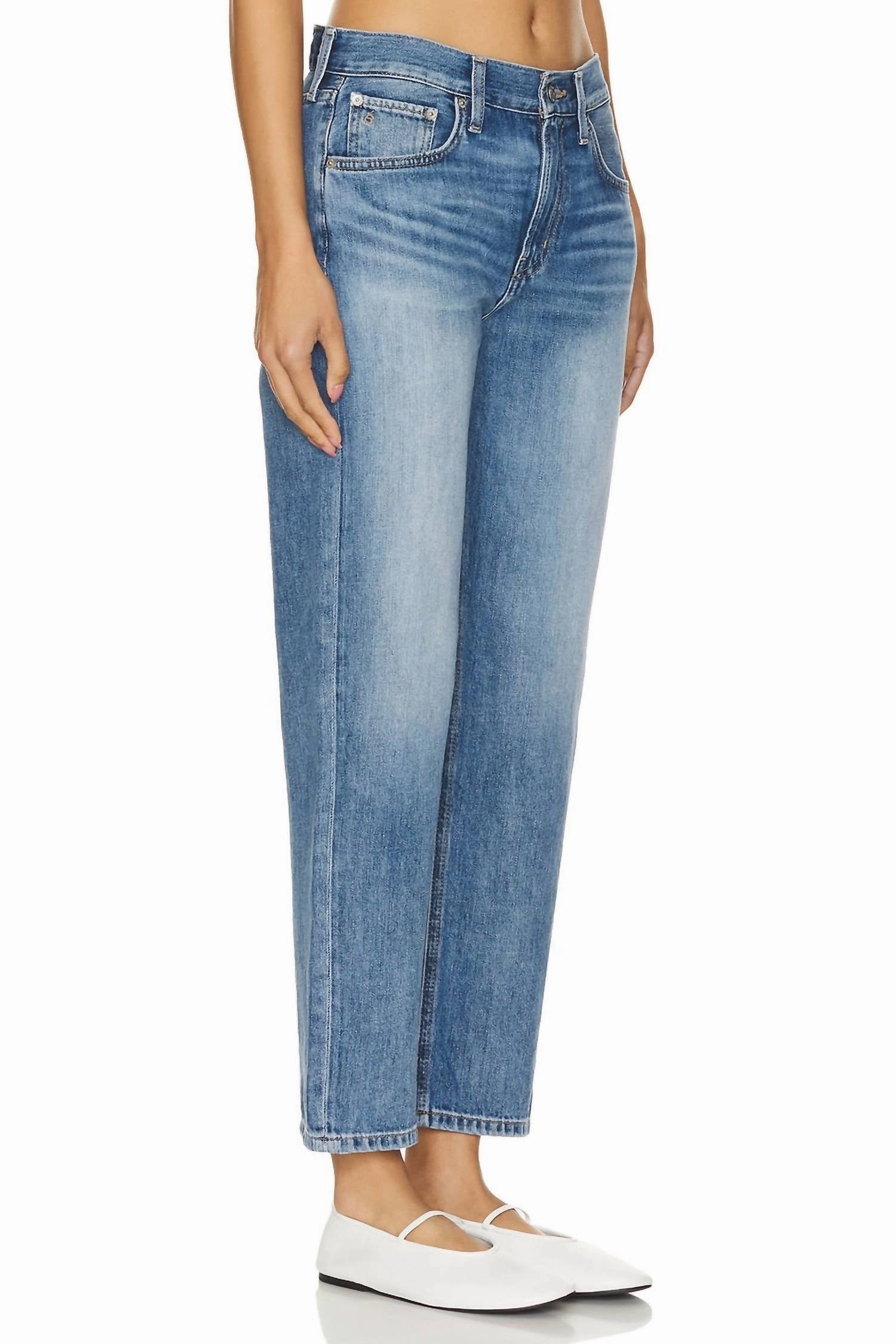 Marlowe Slim Boyfriend Jeans In Castaway
