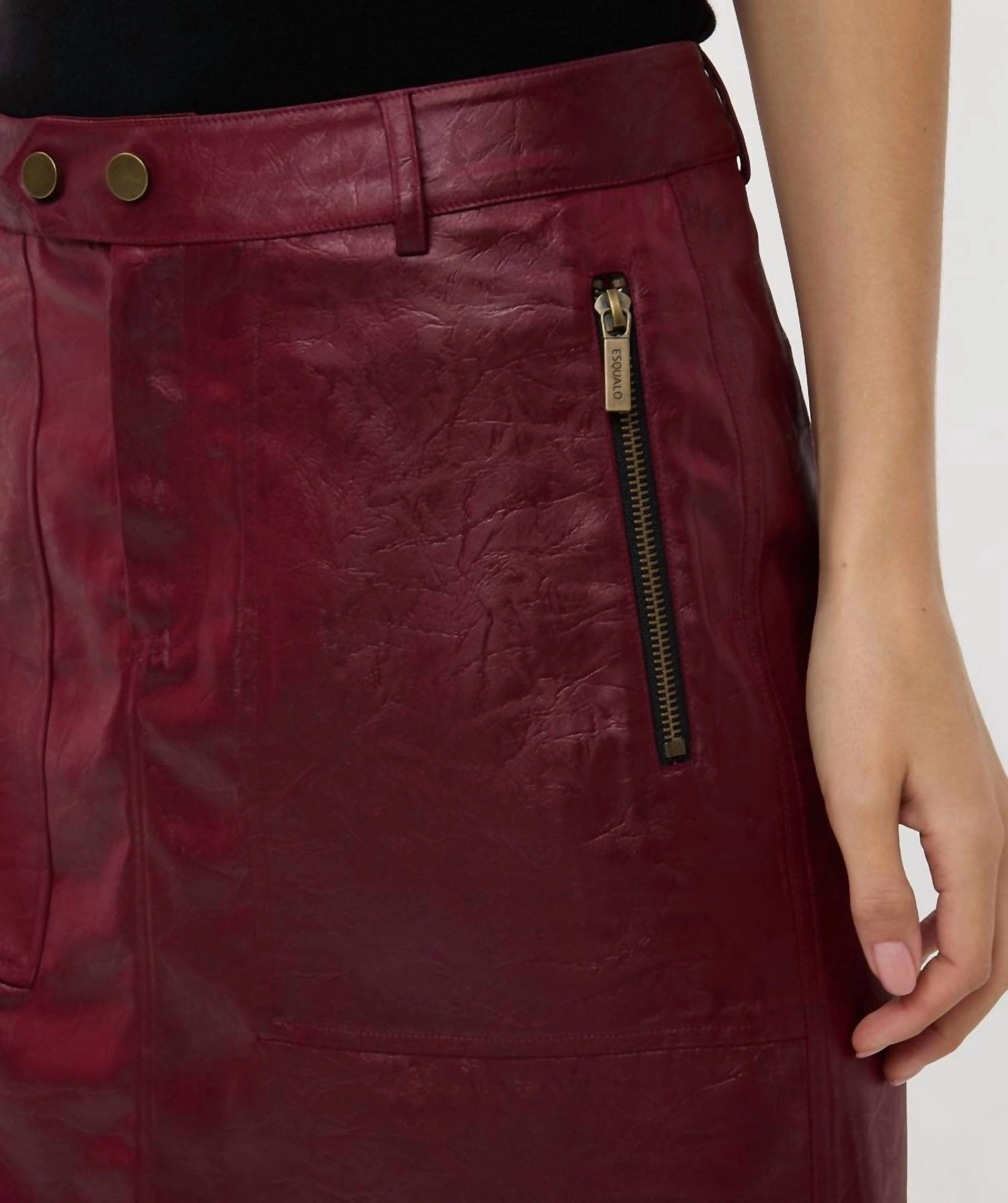 Metallic Crinkle Skirt In Wine
