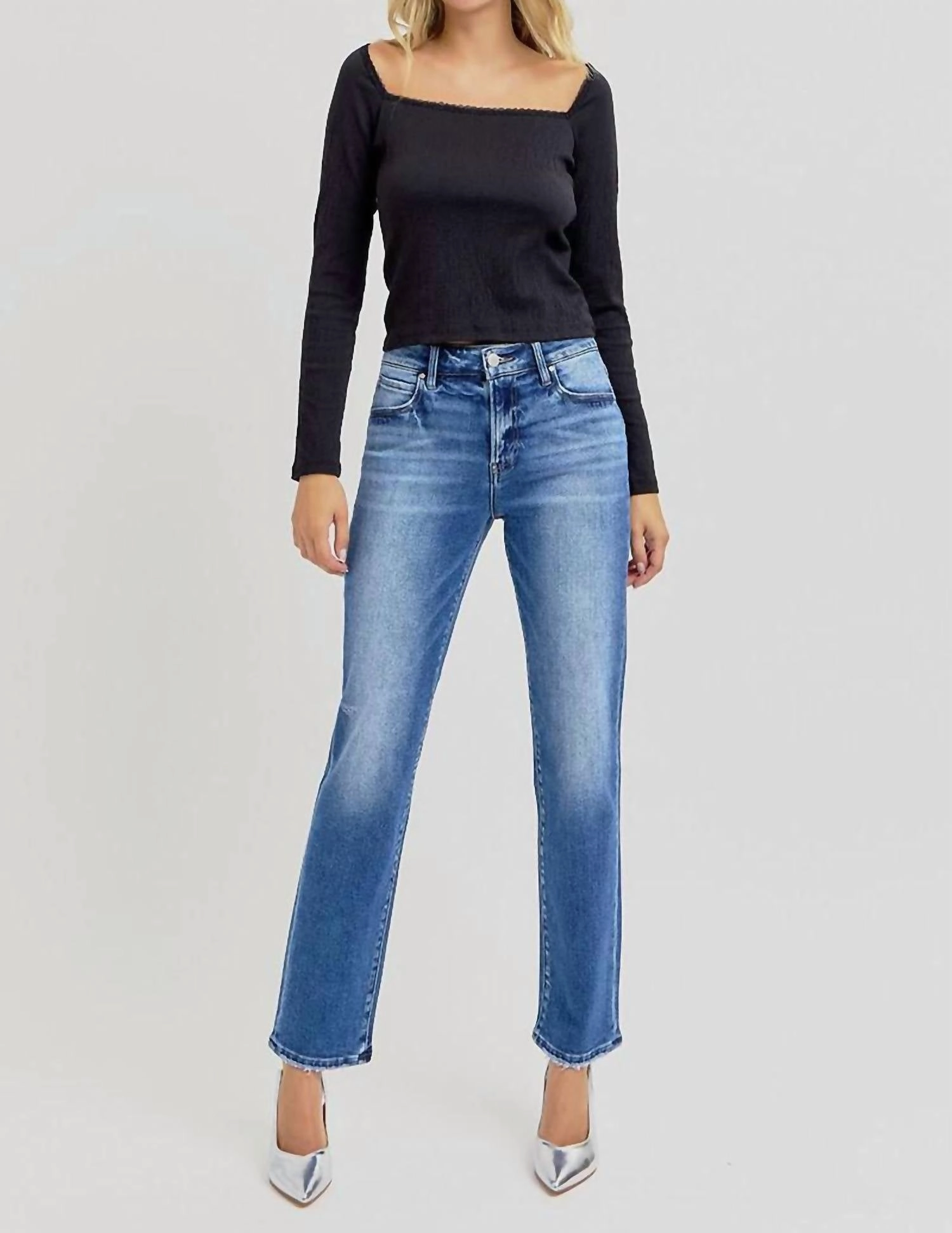 Mid Rise Ankle Tapered Jean In Denim
