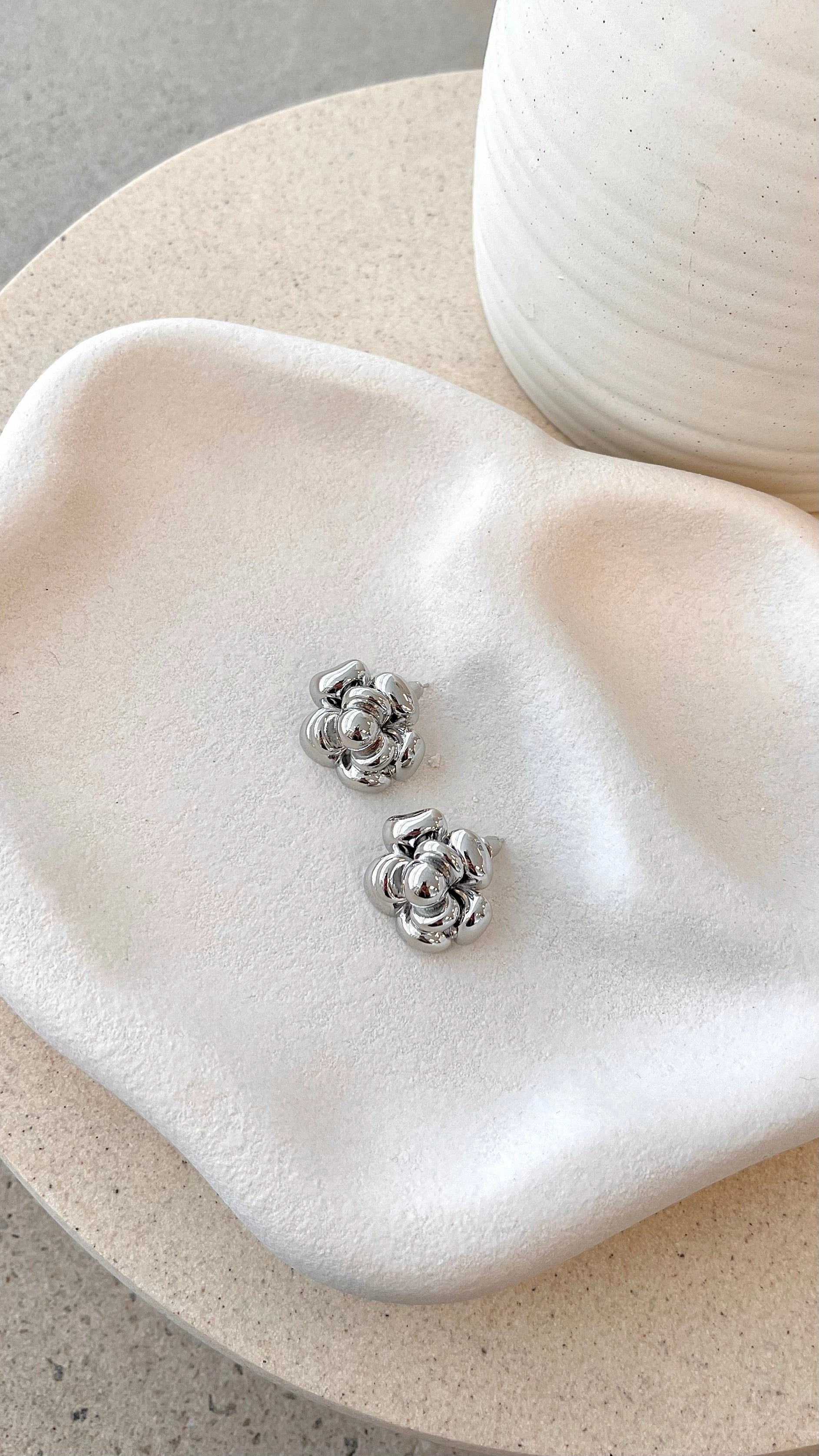 Mira Earrings - Silver
