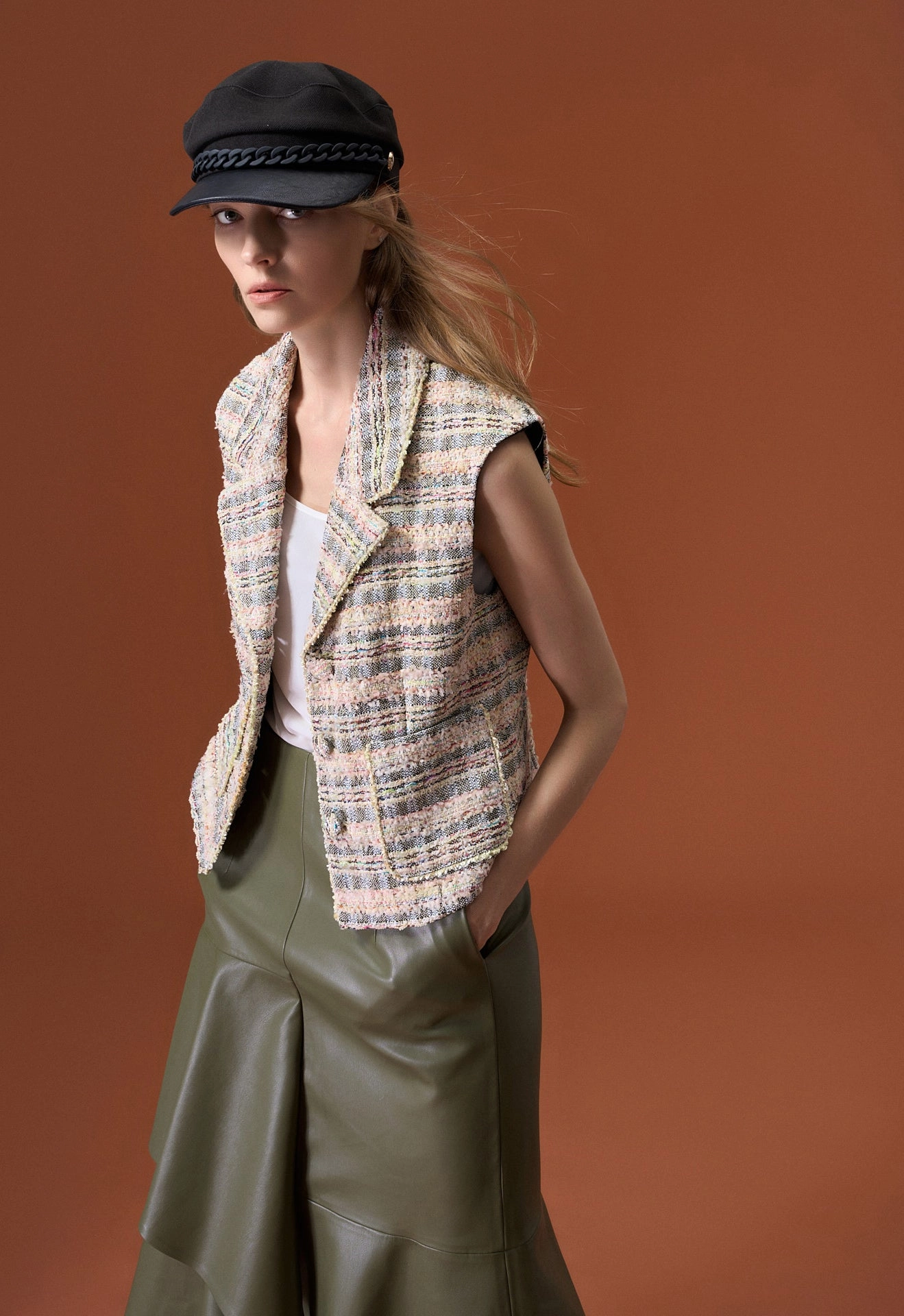 Mixed Tweed Lapel Vest