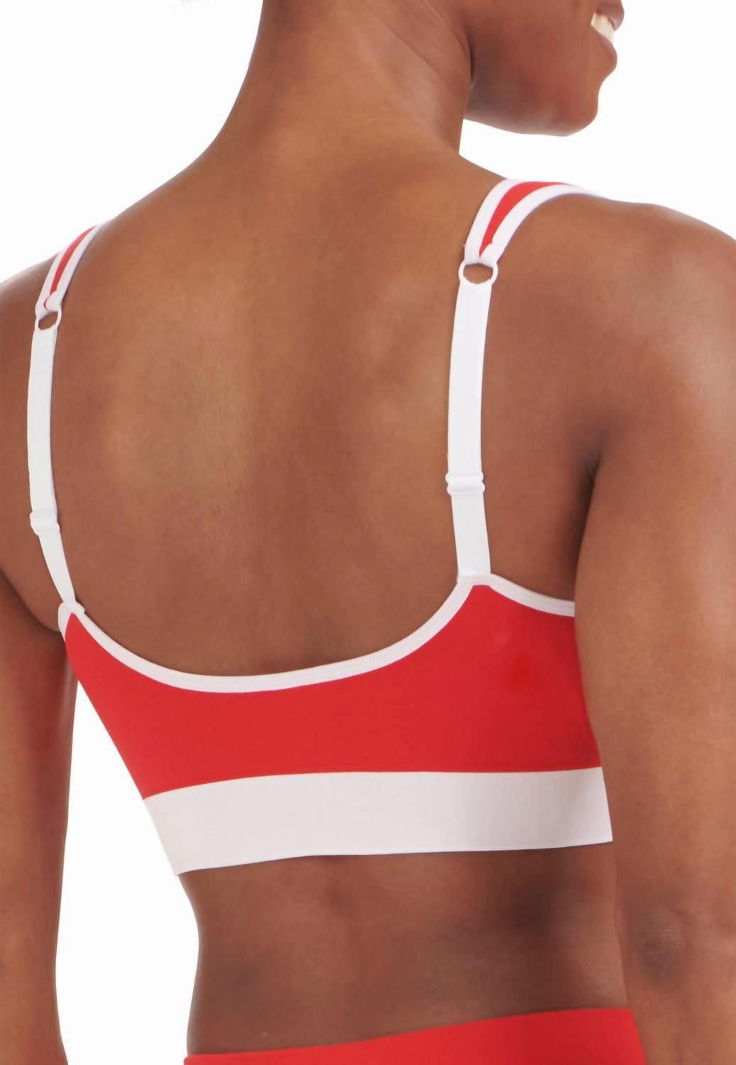 Modern Flex Scoop Lower Back Bralette In Red
