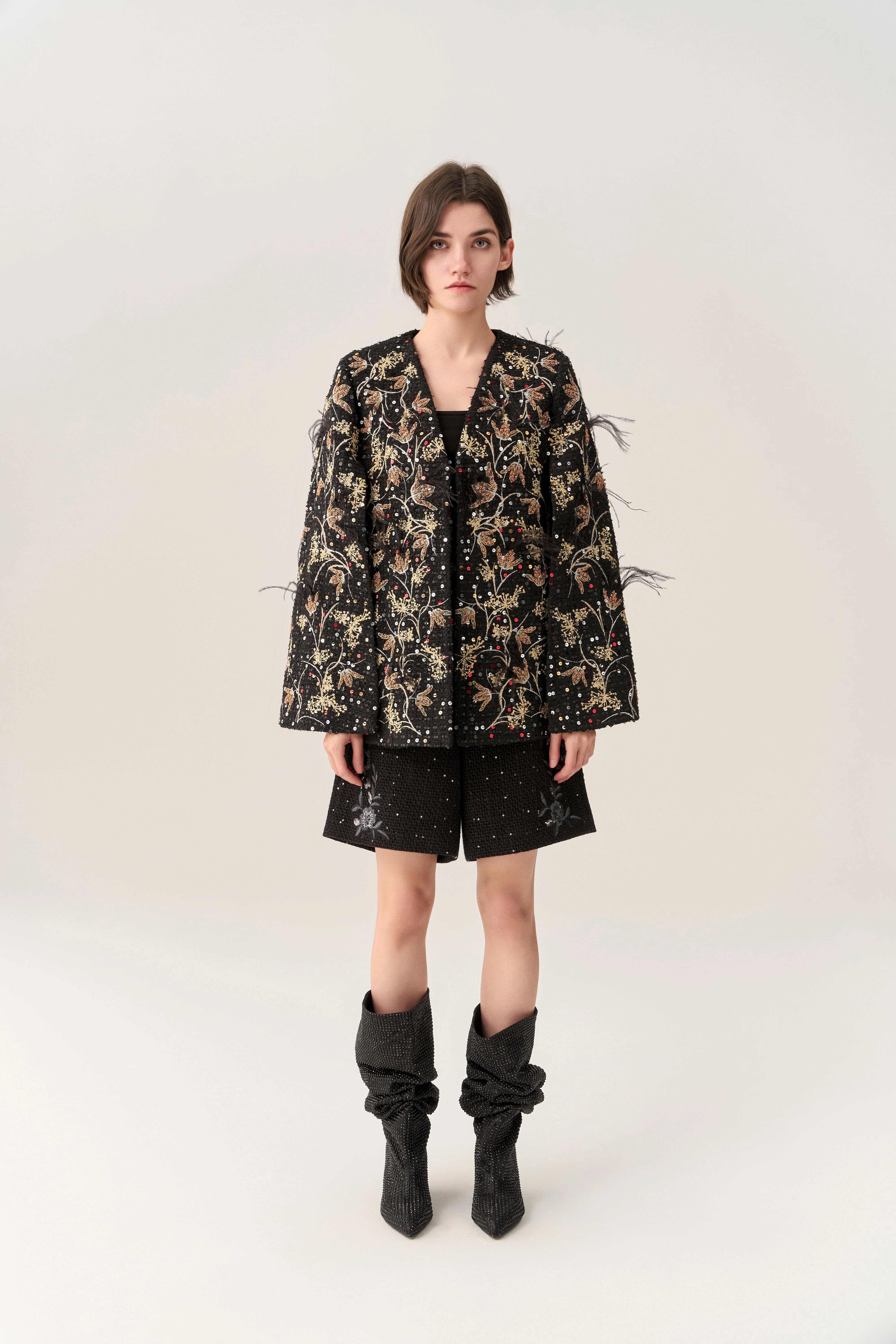 Motif-embroidered Prestige Luxe Oriental Cape