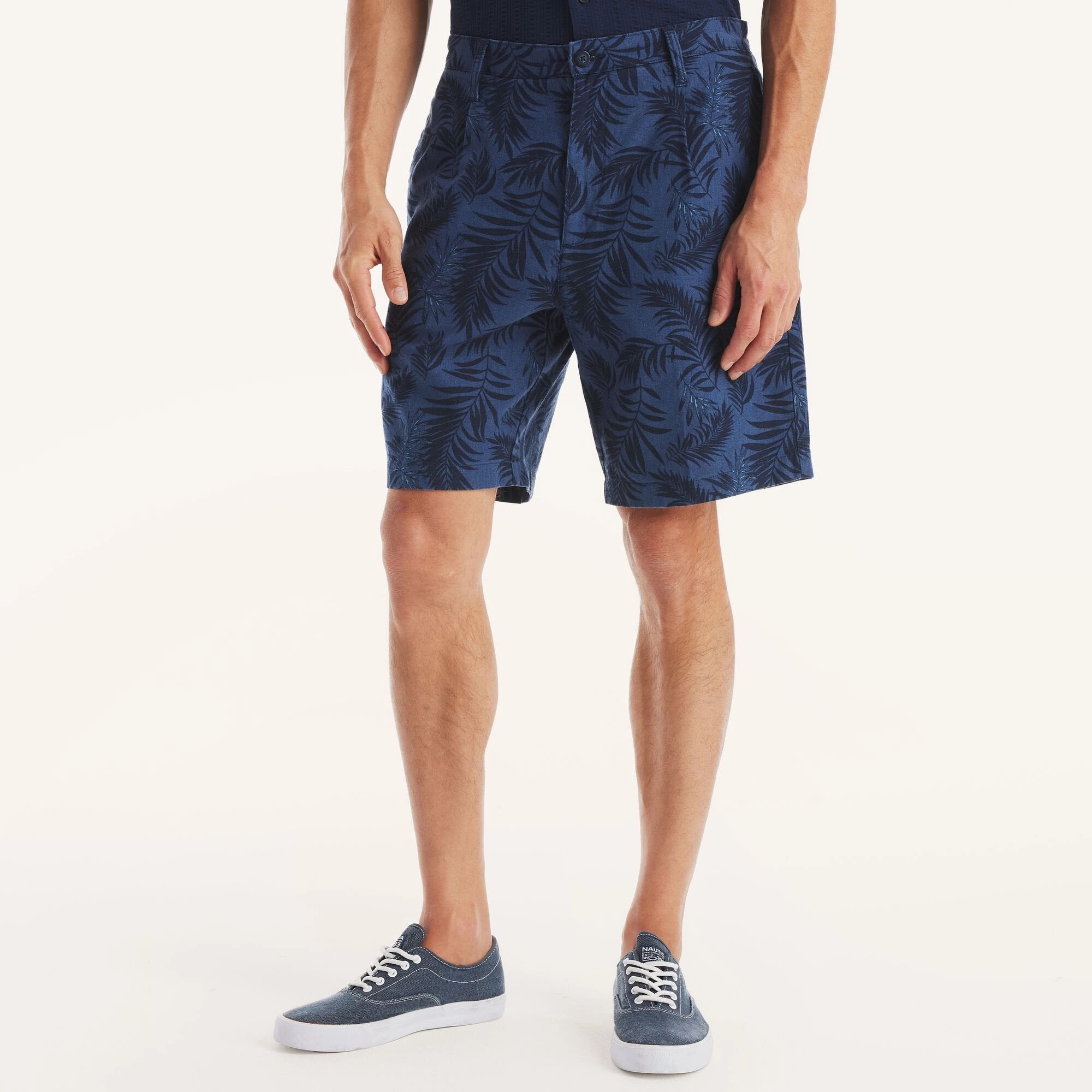 Nautica Mens 8.5" Printed Pleated Linen Short