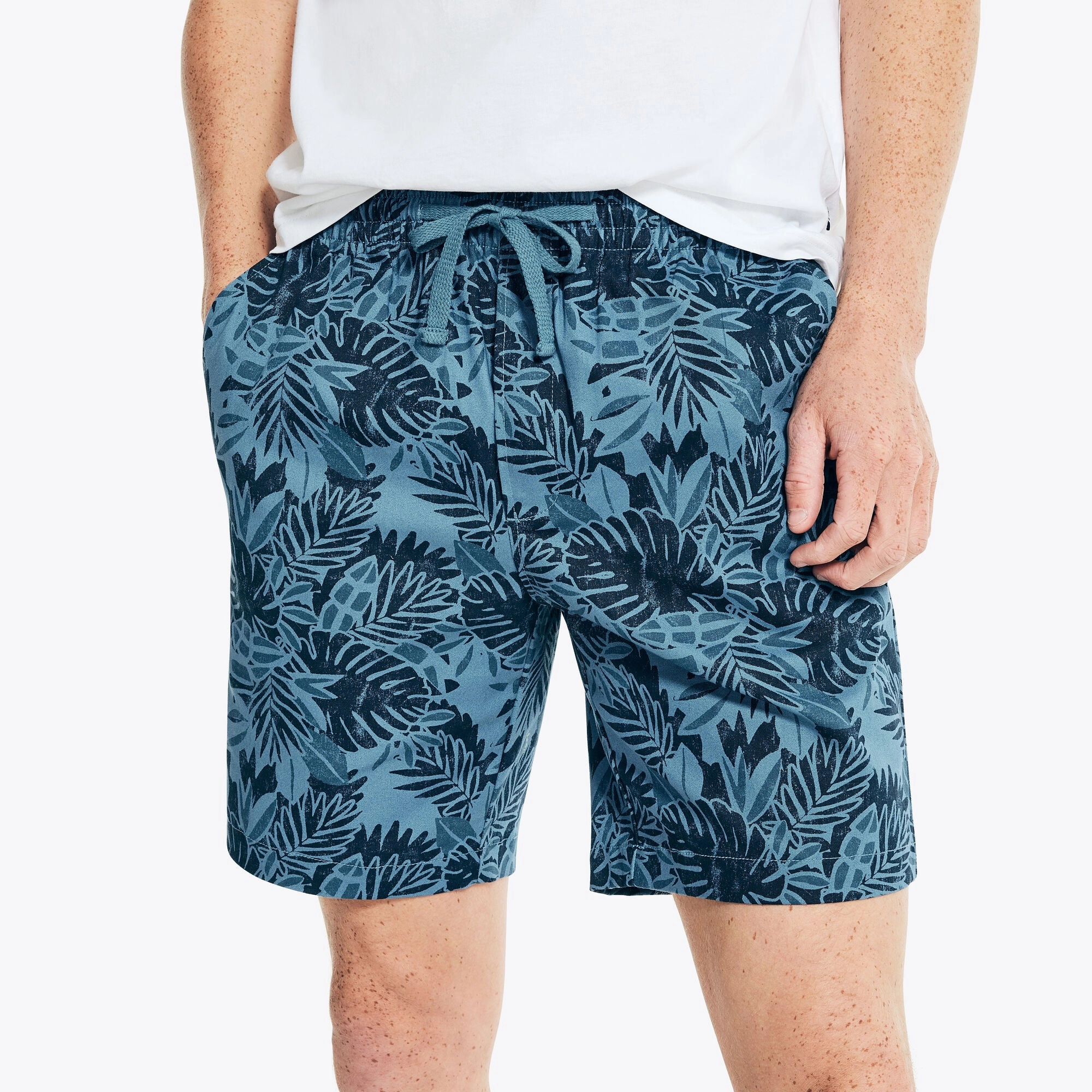Nautica Mens 8" Printed Pull-On Short