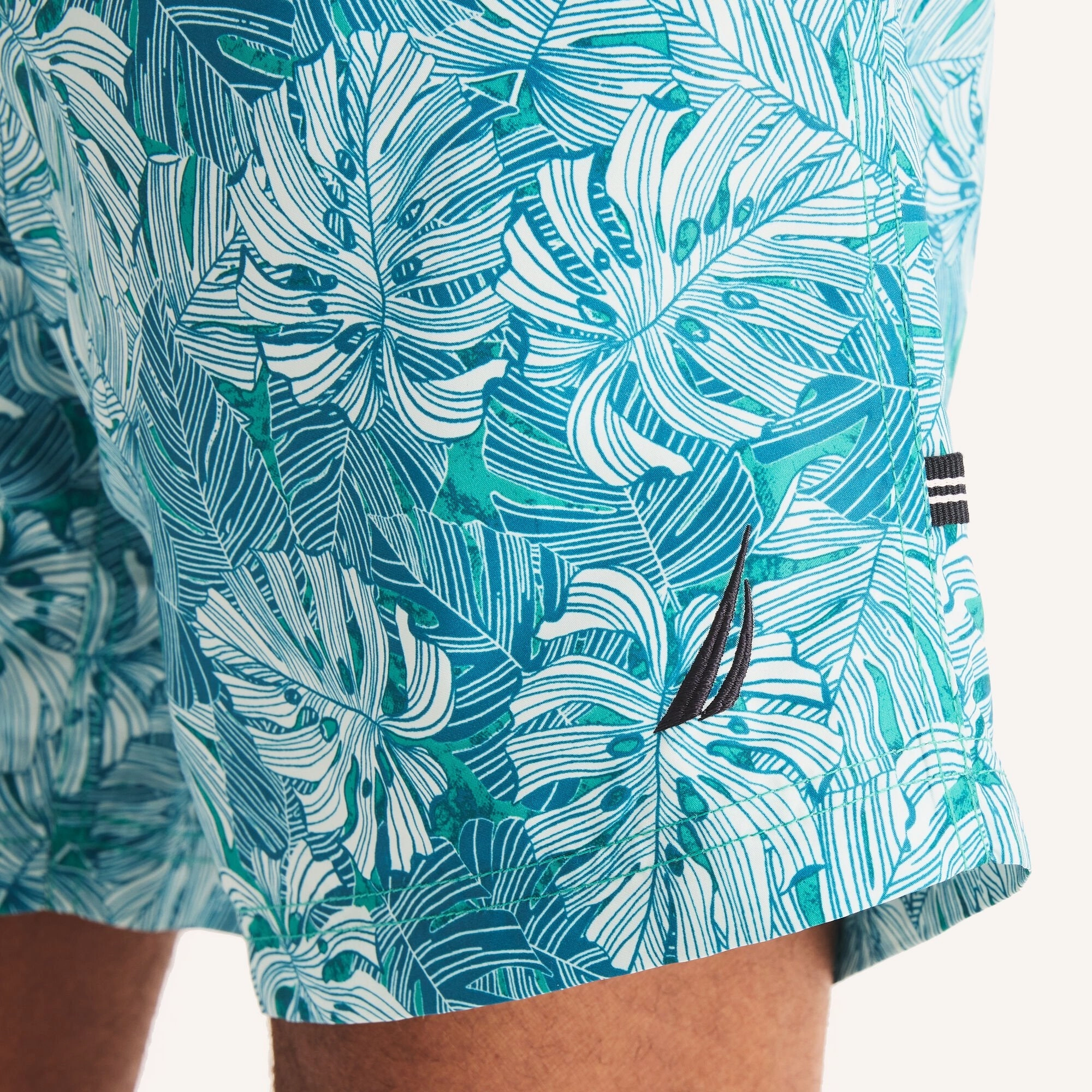 Nautica Mens Big & Tall Sustainably Crafted 8" Printed Quick-Dry Swim