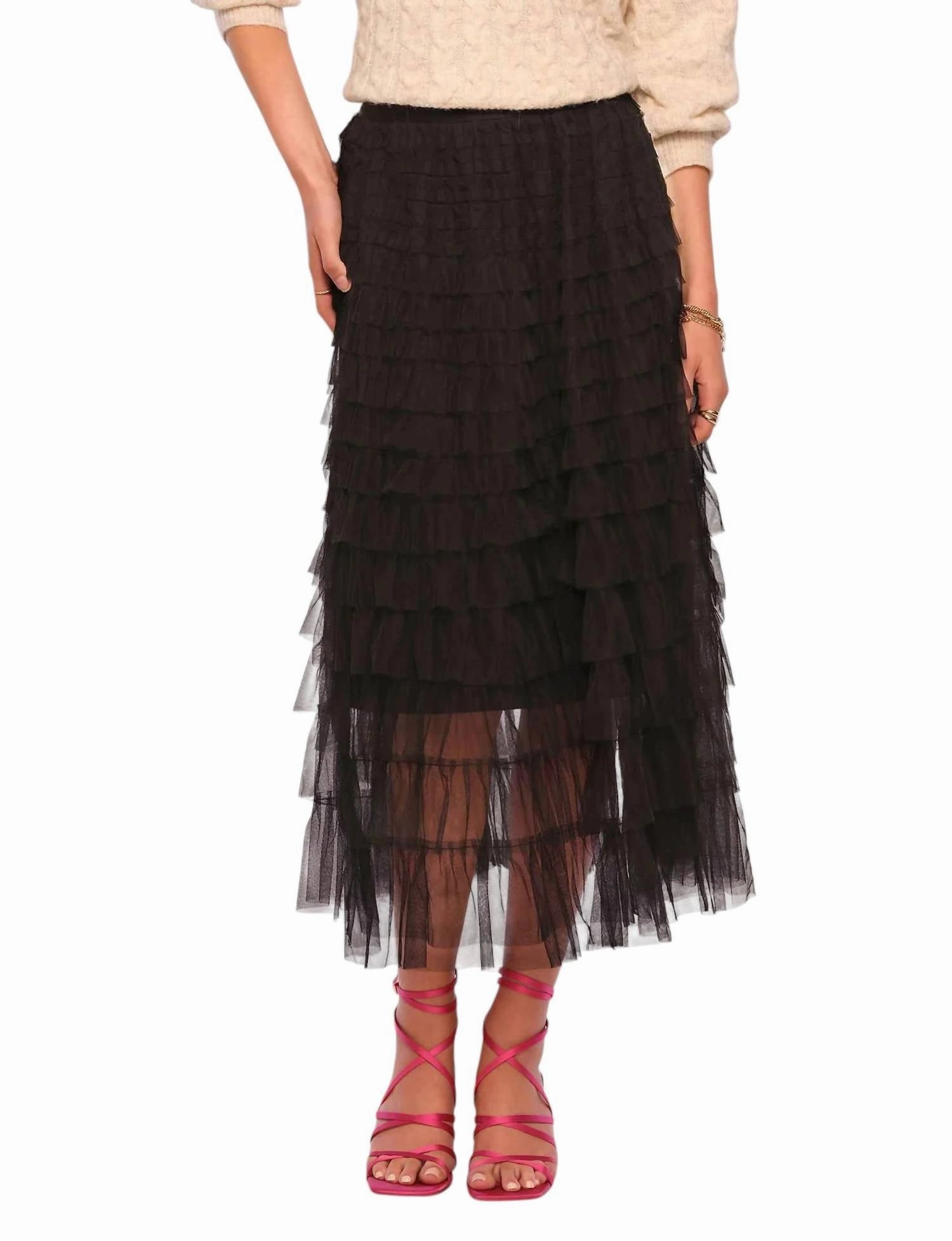 Nela Skirt In Black