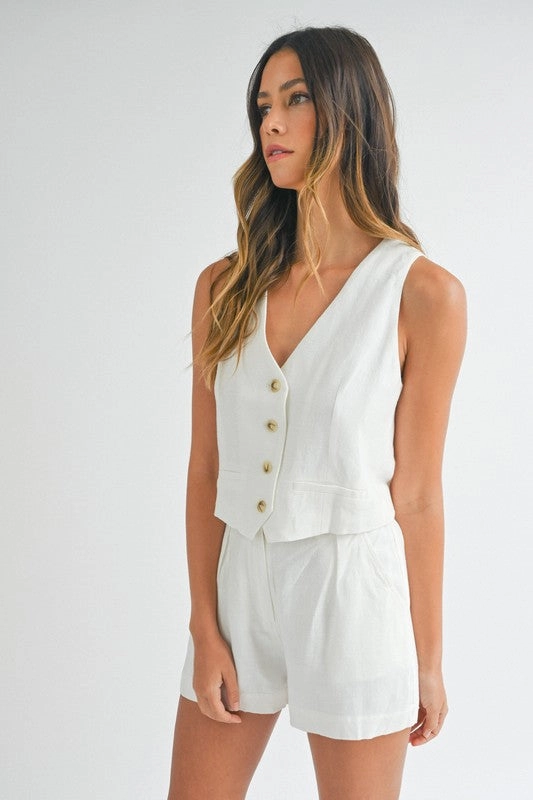 Newport Linen Pocketed Shorts