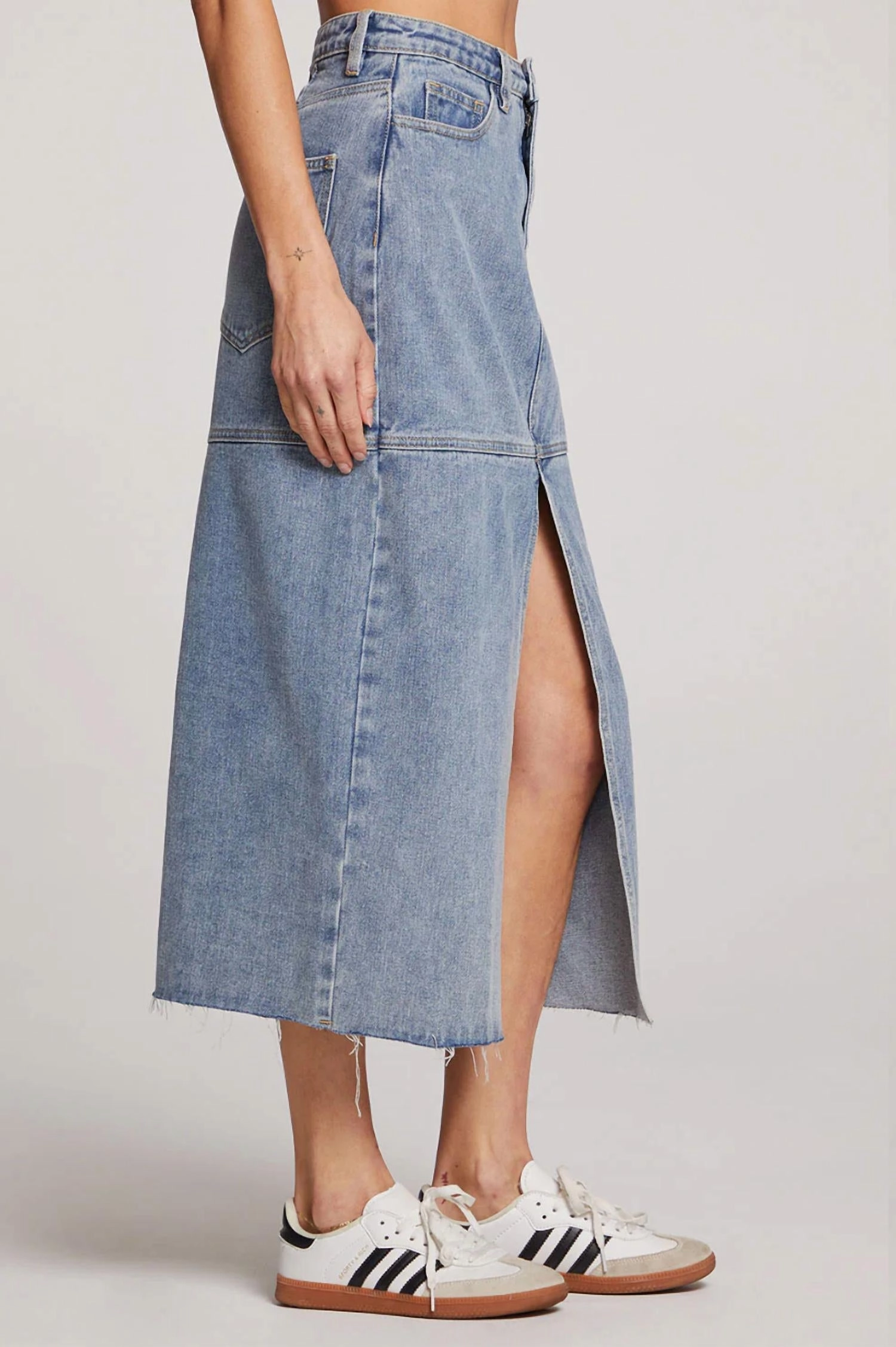 Parker Midi Skirt In Stonewash Denim