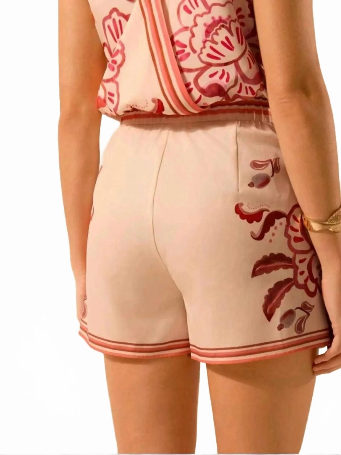 Printed Surplice Sleeveless Top And Skort Set In Red/white