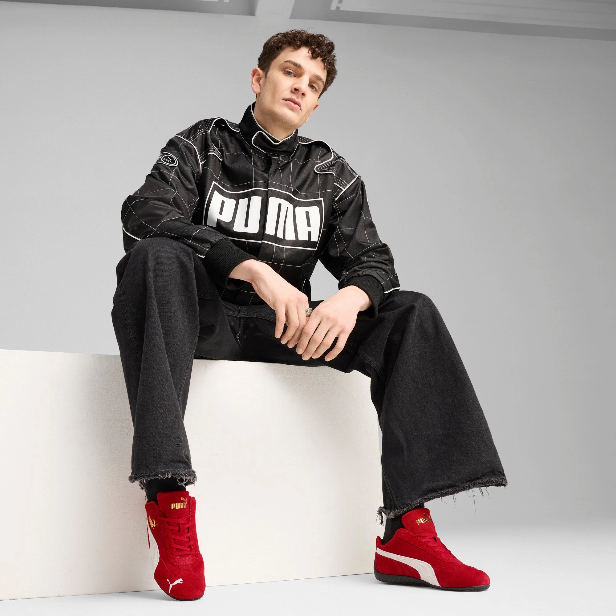 PUMA Men's ARCHIVE SEASONAL Relaxed Racer Jacket