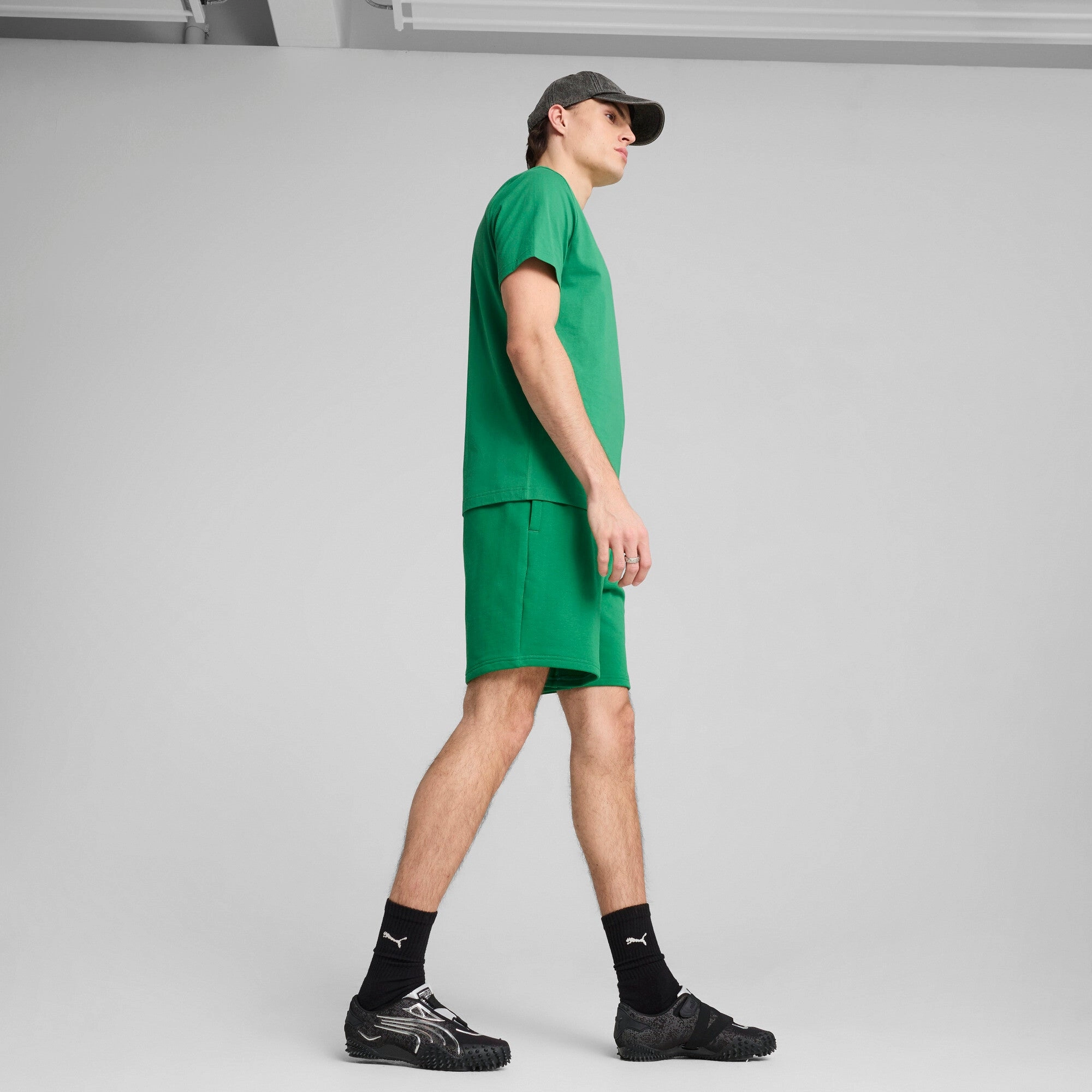 PUMA WARDROBE ESSENTIALS Men's Relaxed 7" Shorts