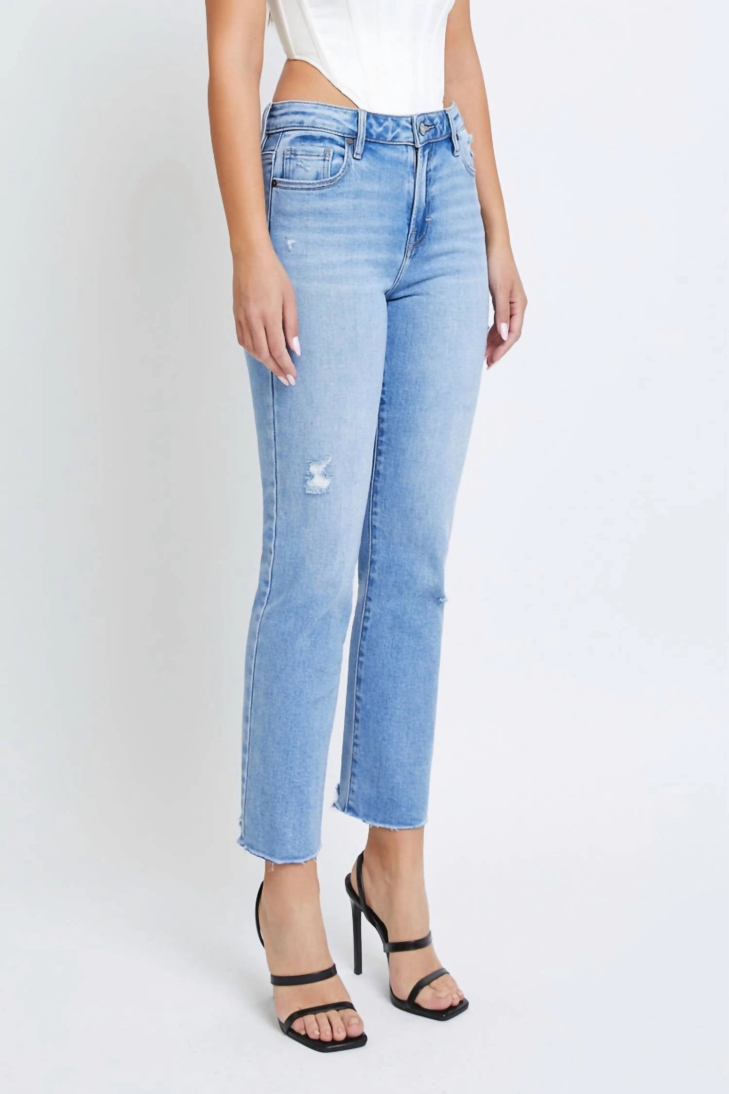 Quinn Crop Cigarette Fit Jean In Medium Light Wash