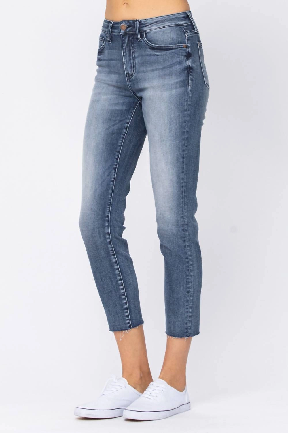 Raw Hem Jeans In Medium Wash