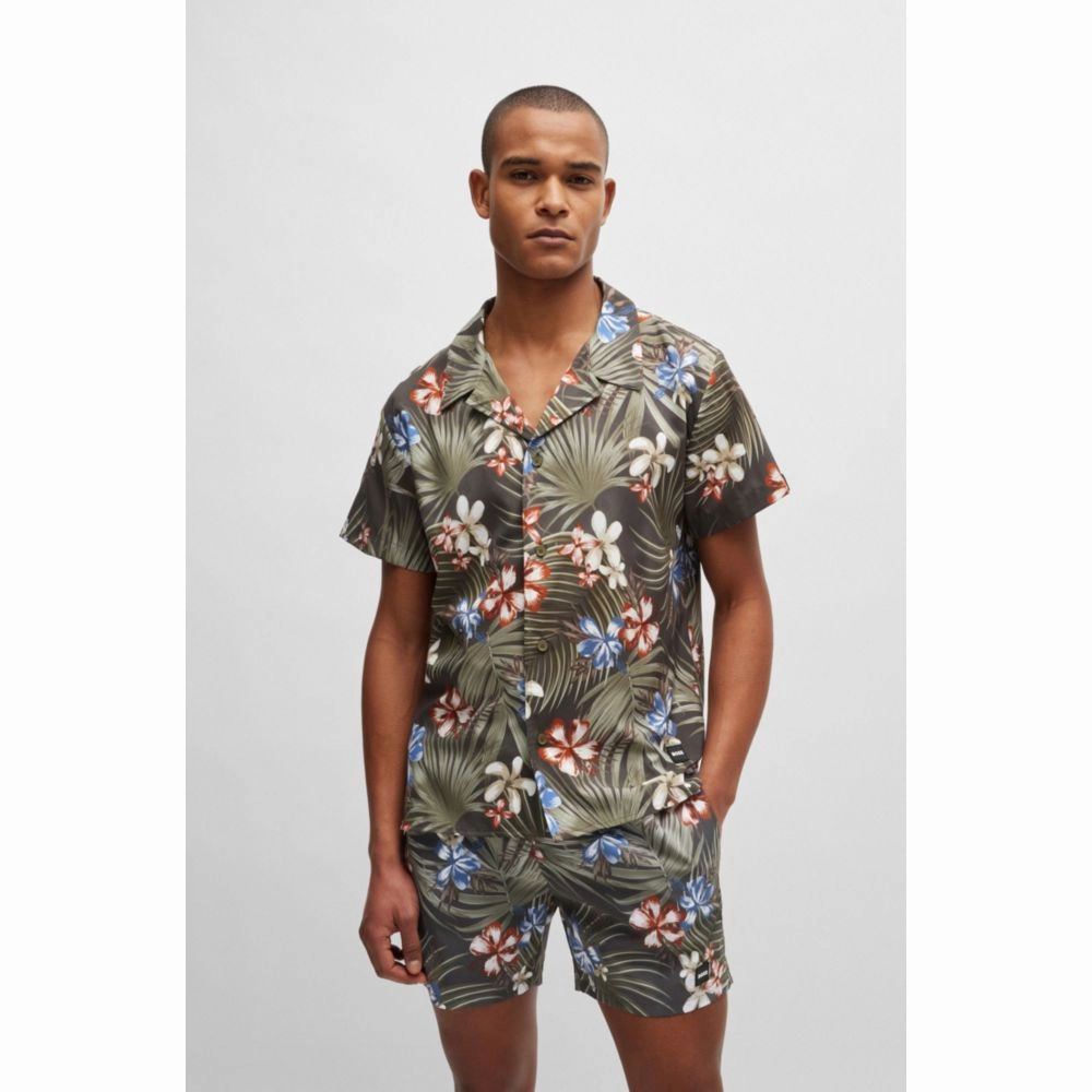 Regular-fit shirt with seasonal print
