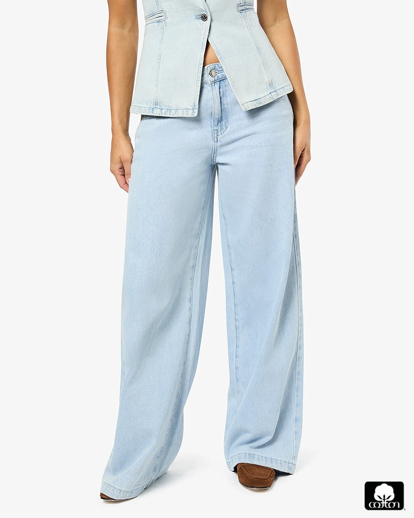 Relaxed Low Rise Baggy Pant