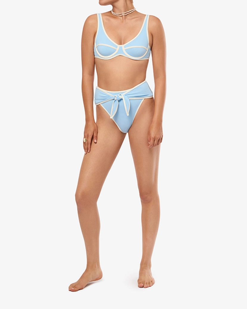 Scoop Underwire Top