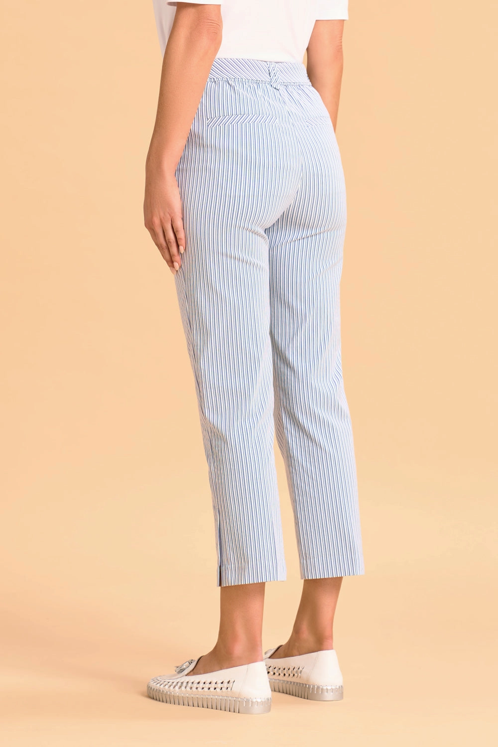 Seersucker Stripe Capri Pant - Navy & White Stripe