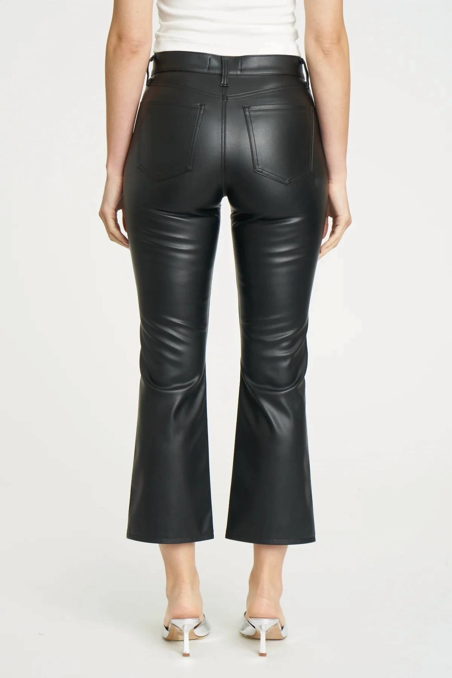 Shy Girl High Rise Jeans In Cinematic
