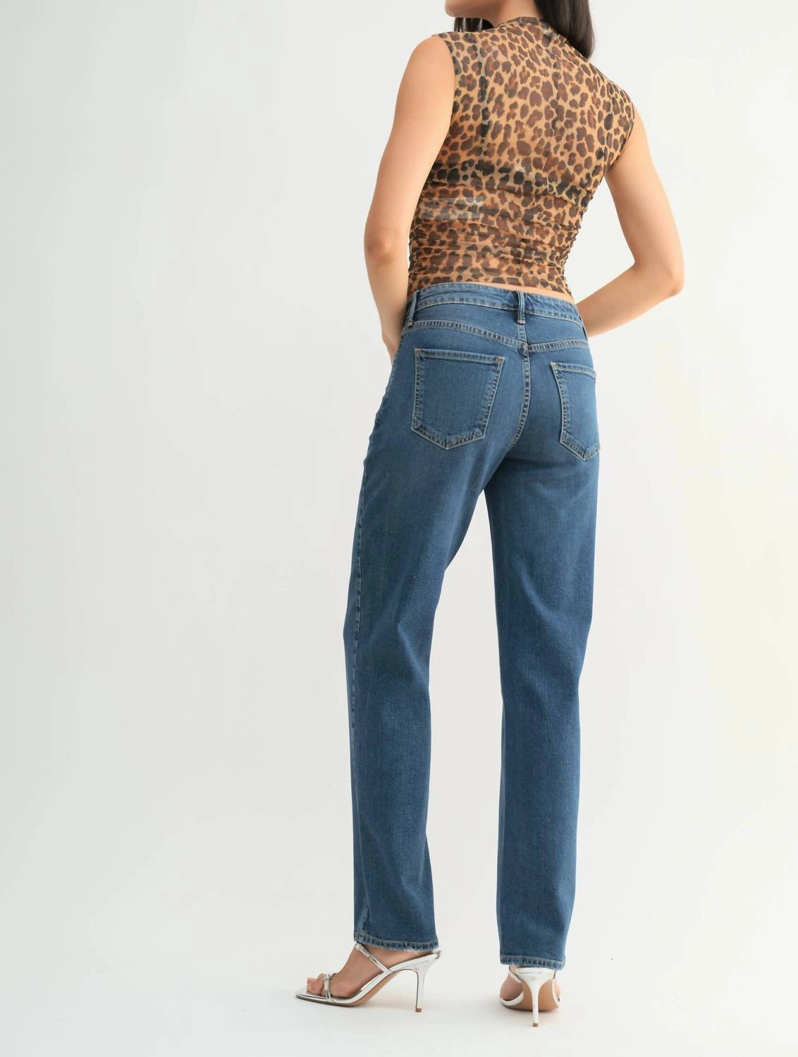 Super Soft 90's Longer Straight In Dark Denim
