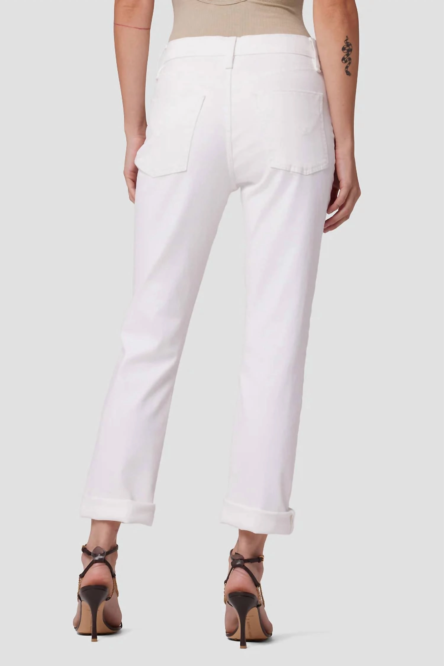 Thalia 90's Loose Fit Ankle With Rolled Hem Jean In White