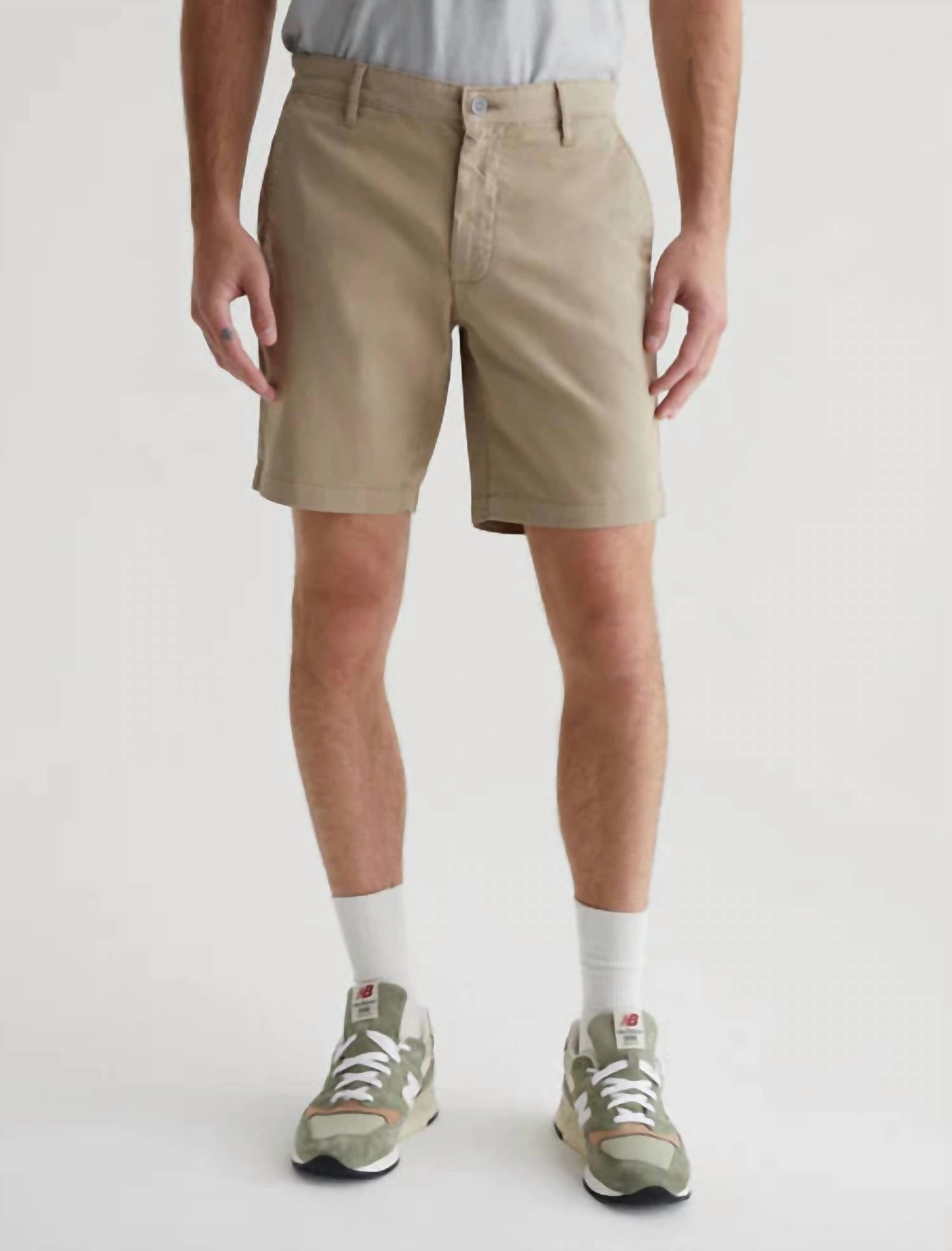 The Wanderer Short In Dry Dust