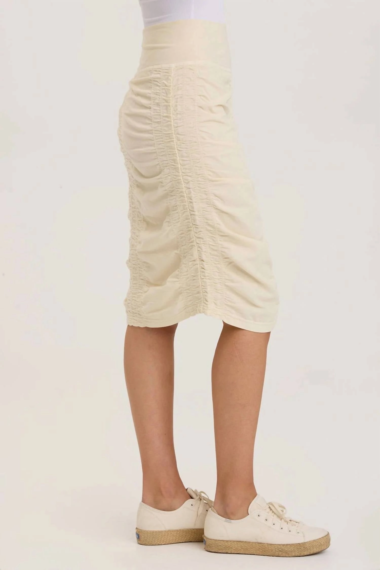 Trace Skirt In Toasted Almond