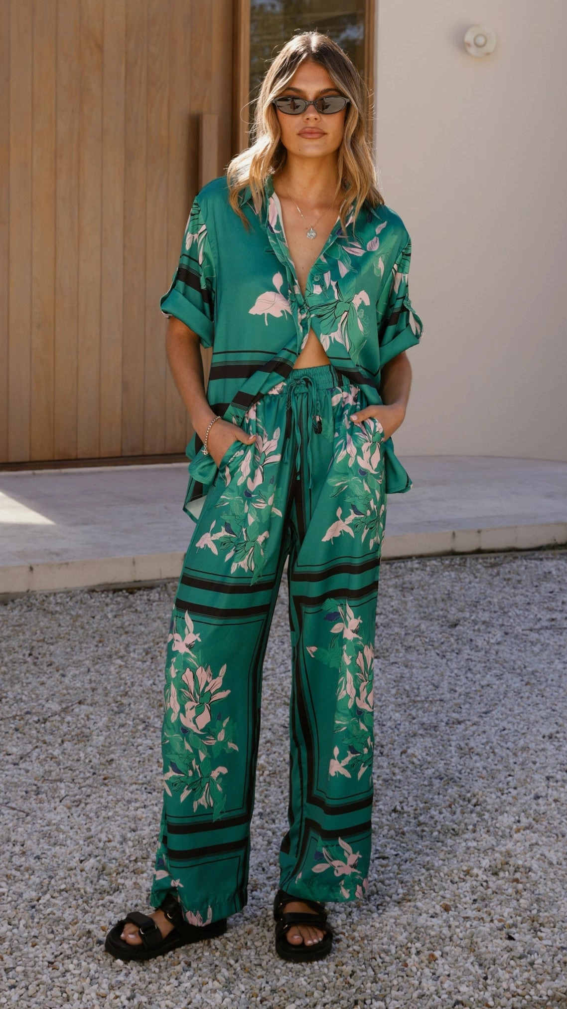 Valene Pants - Green/Pink Print