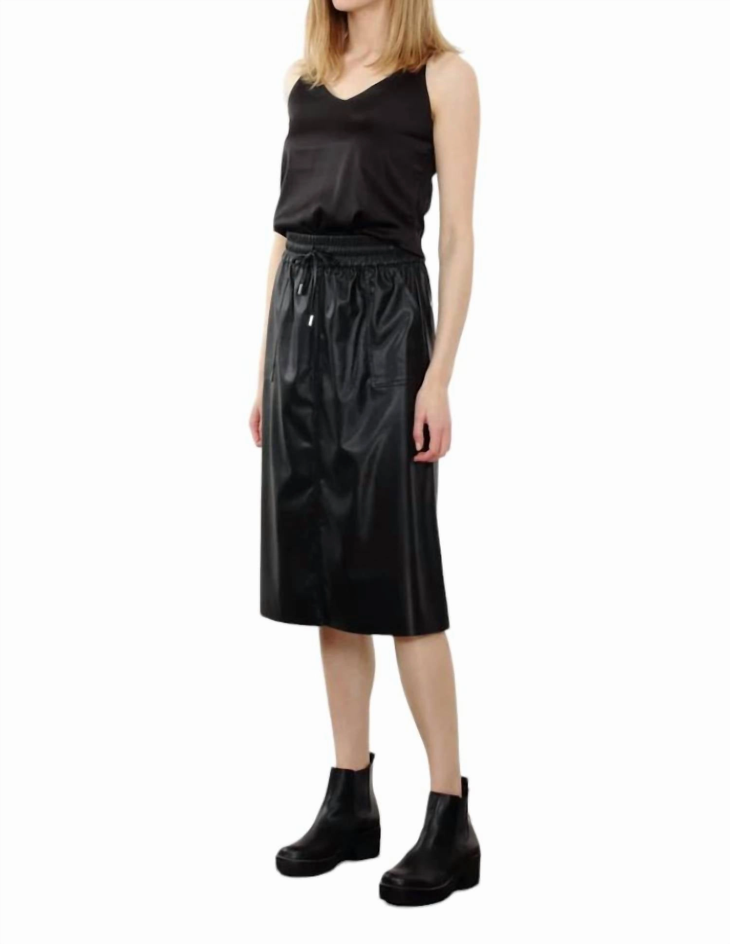 Vegan Leather Skirt In Black