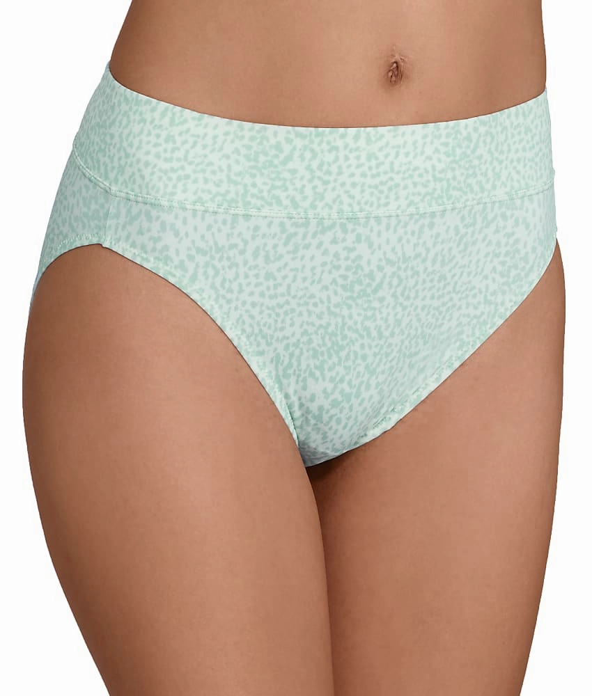 Warner's Women's No Pinching. No Problems. Hi-Cut Brief