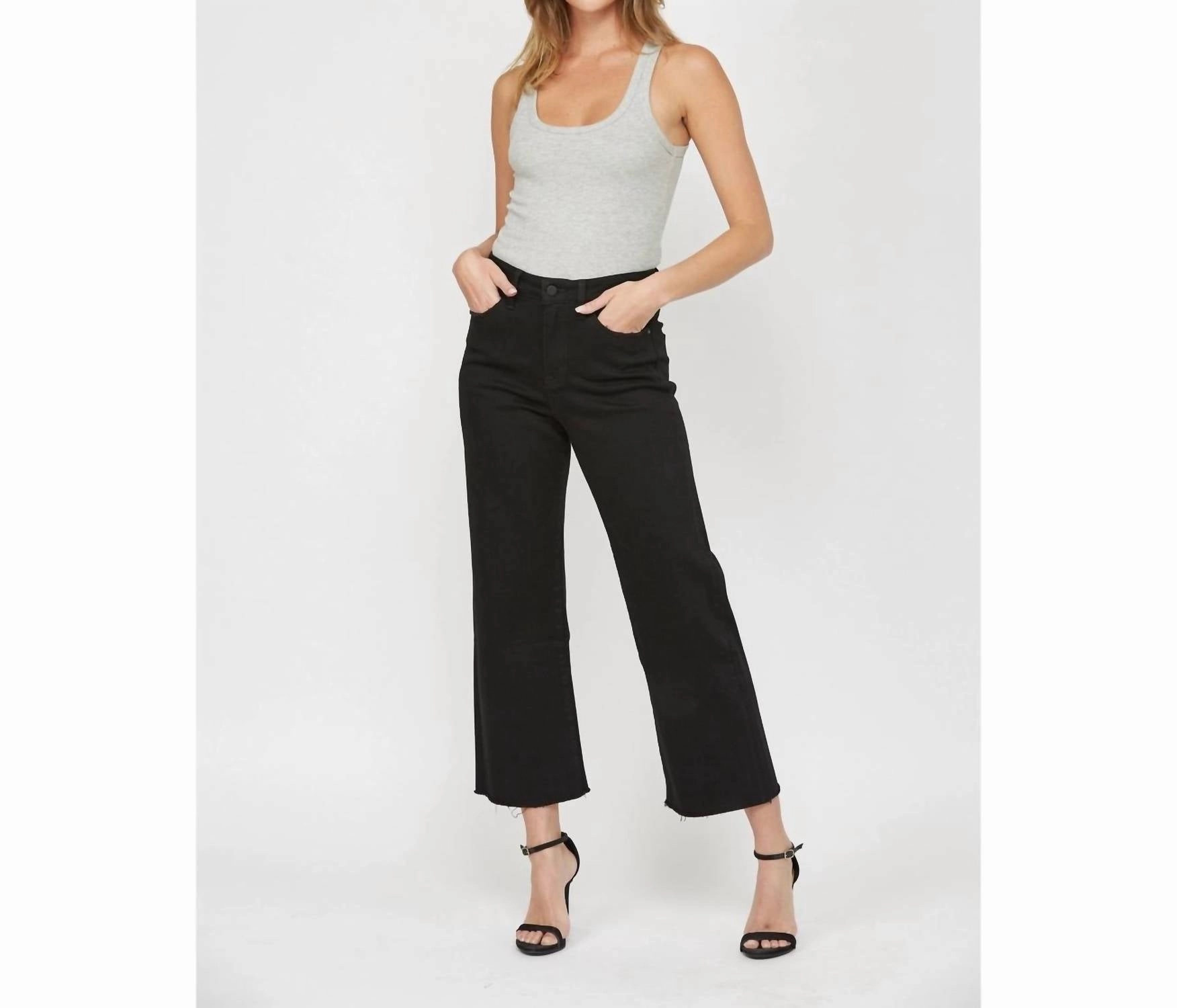 Wide Leg Crop In Black Beauty