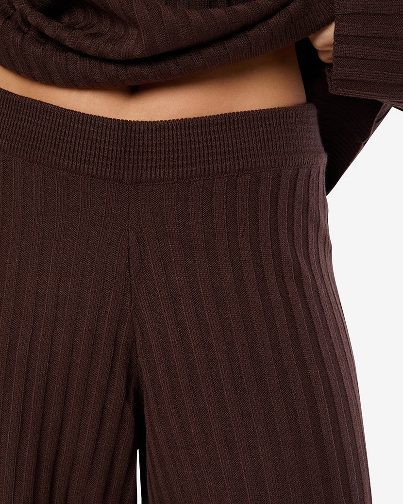 Wide Leg Pull On Pant