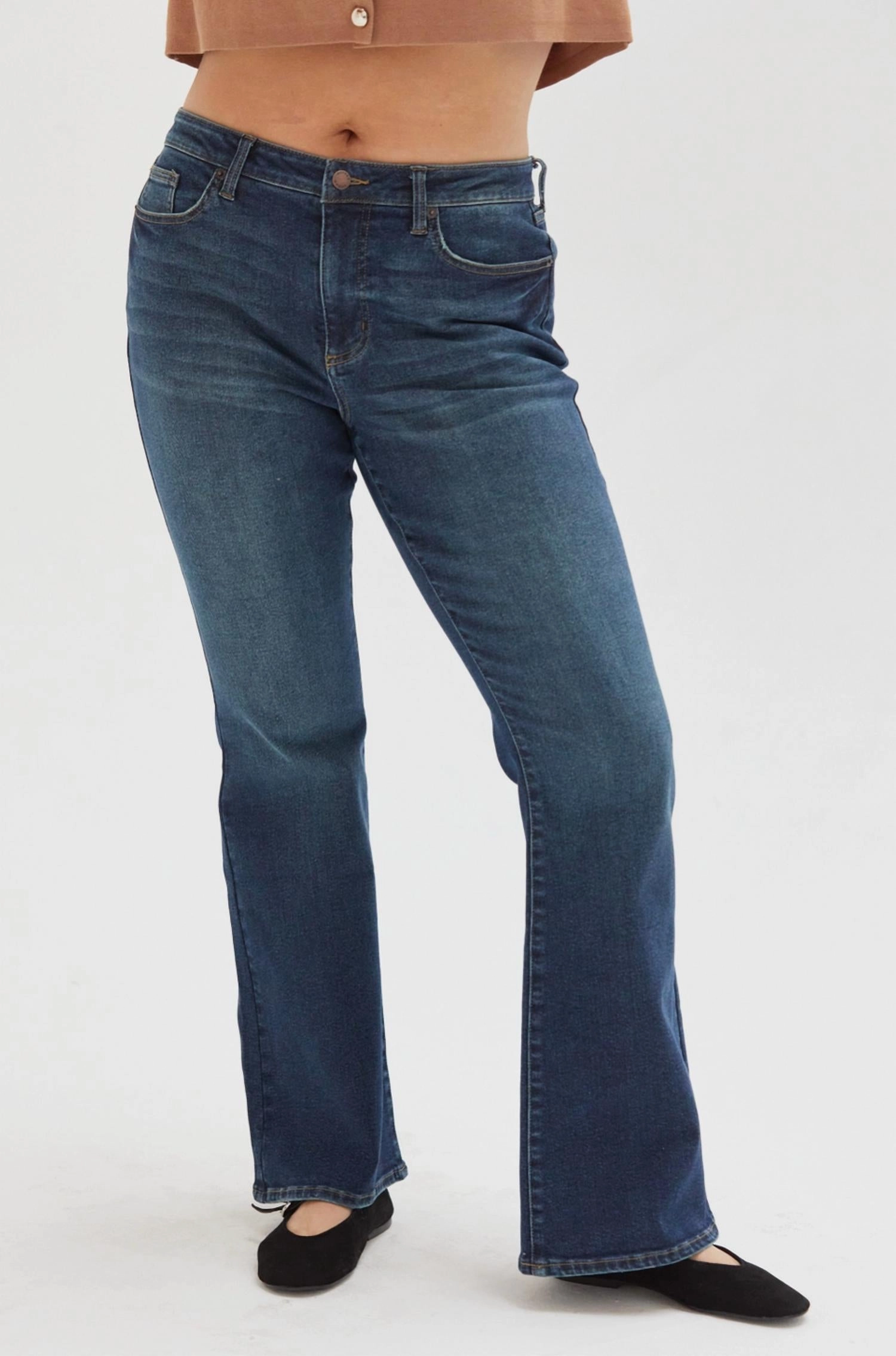 Windsor Flare High Rise Jean In Dark Aged Vintage