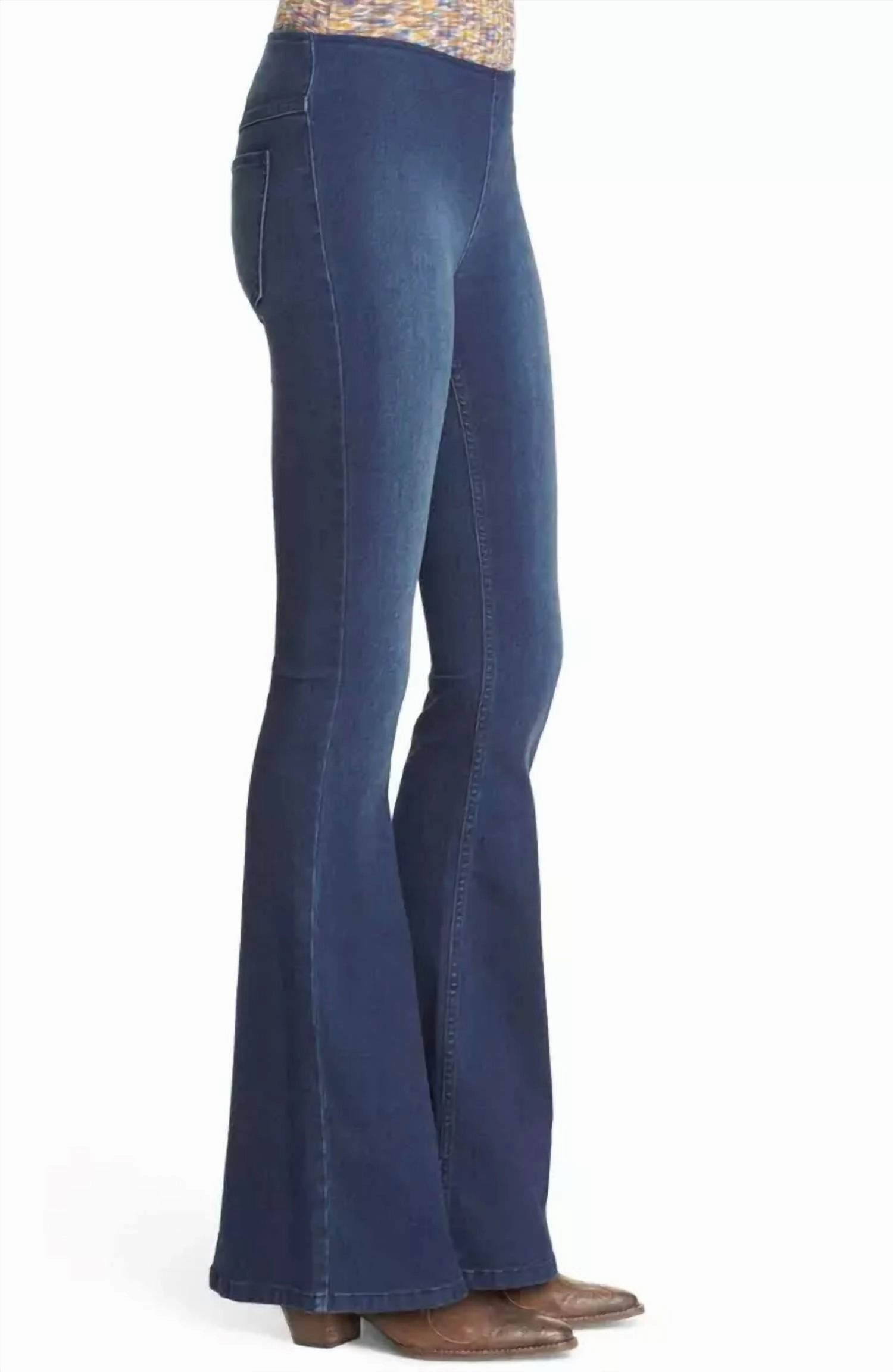 Women's Penny Pull-On Flare Jeans In Denim Blue
